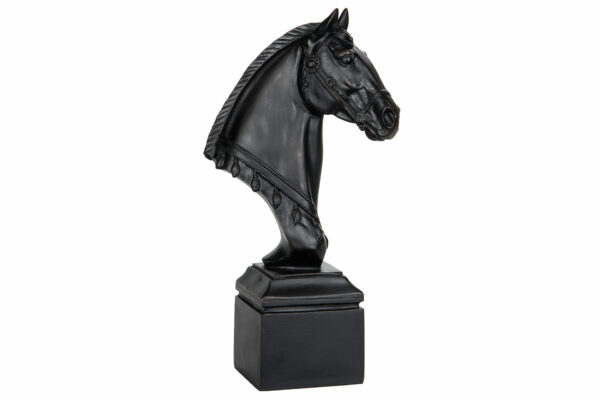 Hästhuvud staty
